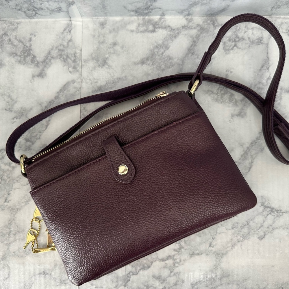 Women's Crossbody Bag in Deep Burgundy - Classic Pebbled Leather